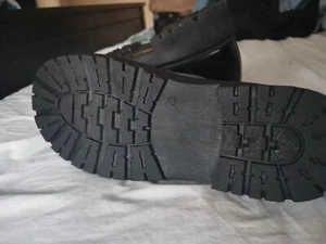 Light Weight Men’s Casual Smart Shoes Size 42 Colour Black with chunky sole - Picture 1 of 5