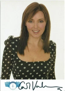 Carol Vorderman hand signed photograph 6 x 4 inch - Bild 1 von 3