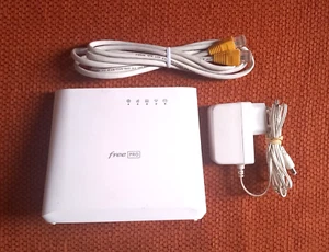 Modem Freebox pro 4G - Photo 1/2