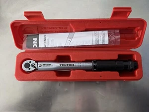 Tekton 1/4" Drive Micrometer Click Style Torque Wrench 20-200 in-lb. - Picture 1 of 4