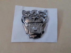 NUEVO ORIGINAL JAGUAR S-TYPE R STR PARRILLA INSIGNIA PLATA OSCURA, RELPACE CROMADO GRUÑERO - Imagen 1 de 5