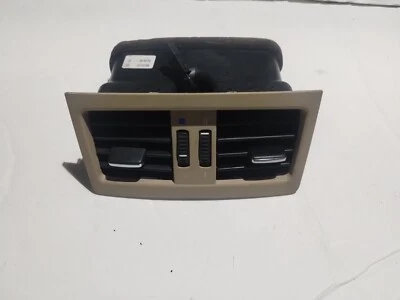 BMW E90 Rear Vents 328I 335I 330I 325I 2006 2011 7129556 6932023 6932024 2008 10 - Image 1 of 4