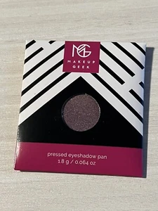 Makeup Geek Pressed Eyeshadow Round Pan in Sensuous 1.8 g - Picture 1 of 2
