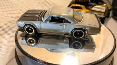 Coche Cena HW's L.A. Convention 2023 '68 Personalizado Plyth Barracuda 1 de 4000 Suelto Foto 1 de 4