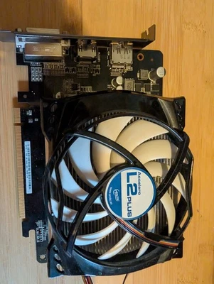ASUS Radeon HD7750-1GD5-V2 1GB 128-bit GDDR5 Graphics Card - Image 1 of 4