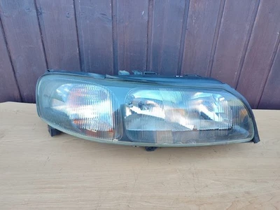 Scheinwerfer halogen Frontscheinwerfer RECHTS Volvo V70 II XC70 8693568 8620687 - Bild 1 von 4