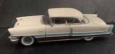 DANBURY MINT 56 PACKARD CARIBBEAN HARDTOP 1:24