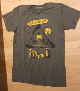 Camiseta Harry Potter, Adulto M, Hogsmeade, Los Tres Palos Escoba - Imagen 1 de 2