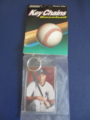 1997 Photo File Keychain Derek Jeter New York Yankees New in package - Image 1 of 4