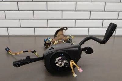 03-06 Chevy Suburban 2500 GMT800 OEM Conjunto de columna de dirección inclinable Radio UK3 Foto 1 de 4