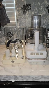 KitchenAid Ultra Power Food Processor * 11-cup * KFP600WH w/ Attachments * Works - Picture 1 of 10
