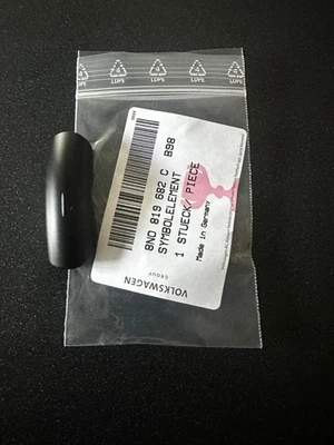 AUDI TT MK1 98-06 A/C AC HEATER CLIMATE CONTROL SWITCH COVER 8N0819682C - Image 1 of 4