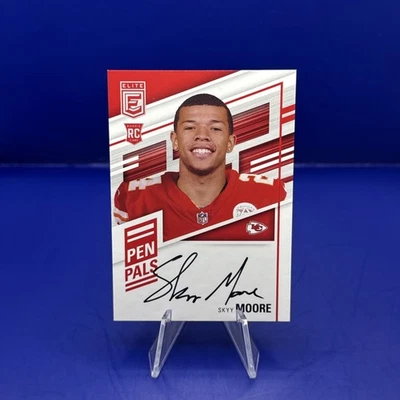 2022 Donruss Elite Skyy Moore Pen Pals Rookie Auto Autograph RC #PPSM Chiefs - Image 1 of 3