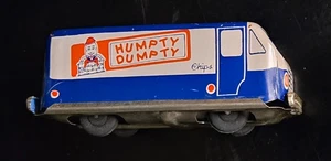 Pair of Vintage Tin Toy Delivery Trucks, Humpty Dumpty Potato Chips - Bild 1 von 6