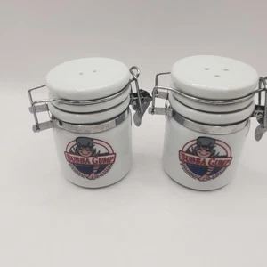 Bubba Gump Shrimp Co. Salt And Pepper Shakers 2014 Restaurant 3 1/8" - Picture 1 of 14