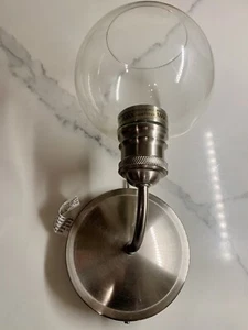 Bathroom Sconce Light Nickel Quoizel Soho 1-Light Transitional Vanity - Picture 1 of 4