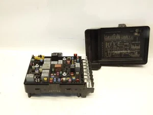 Power Distribution Block Connector Mopar 68467660AA fits 2021 Ram 1500 - Bild 1 von 6