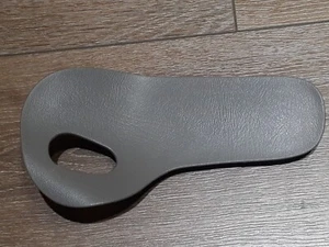 2003-2006 CHEVY GMC Driver side DOOR HANDLE TRIM SILVERADO suburban 15043566 LH - Picture 1 of 4