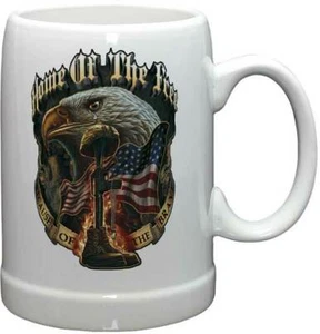 HOME OF THE FREE - EE. UU. EAGLE - TAZA BEER STEIN - NUEVA 20 ONZAS MM141PS - Imagen 1 de 1