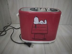 Peanuts Snoopy Hot Dog Toaster Smart Planet Home Kitchen Small Appliance W/Box
