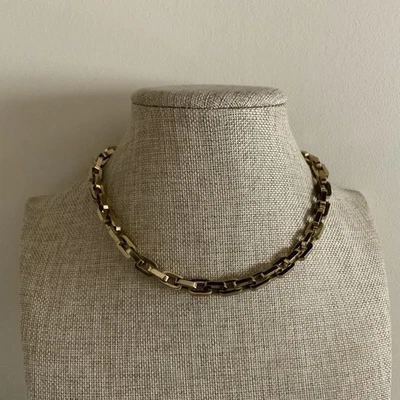 Eddie Borgo Supra eslabón ovalado collar de cadena gruesa en tono dorado  Foto 1 de 4