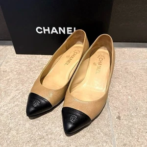 Chanel Cap Toe Pumps Shoes CC mark Bicolor Size 37 US About7 For Women - Picture 1 of 10