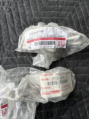 2016-2022 LEXUS RX350 EXHAUST SYSTEM REAR  HANGER BRACKET OEM Left and Right SET - Image 1 of 4