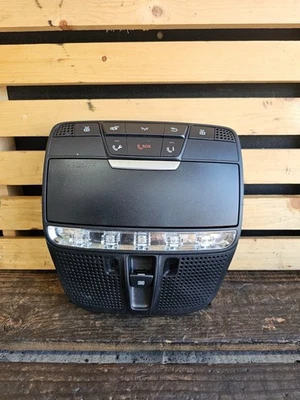 14-21 MERCEDES-BENZ C250D W205 FRONT ROOF READING LIGHT A0009002307 — 第 1/4 张图片