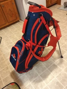 BRAND NEW!!! Labatt Blue Golf Bag/Carry Bag. - Picture 1 of 9