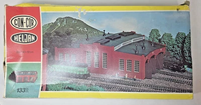 HO Con-Cor Heljan 802 3 Stall Steam Locomotive Roundhouse Kit - Image 1 of 4