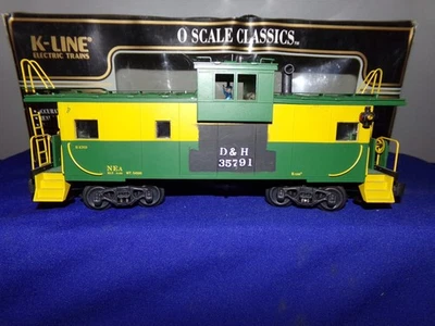 Caboose K-Line K613-1932 con humo redecorado como D&H Foto 1 de 4