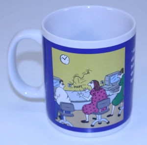 Taza de café cerca de casa Andrews McMeel John McPherson 1997 secretario de oficina - Imagen 1 de 11
