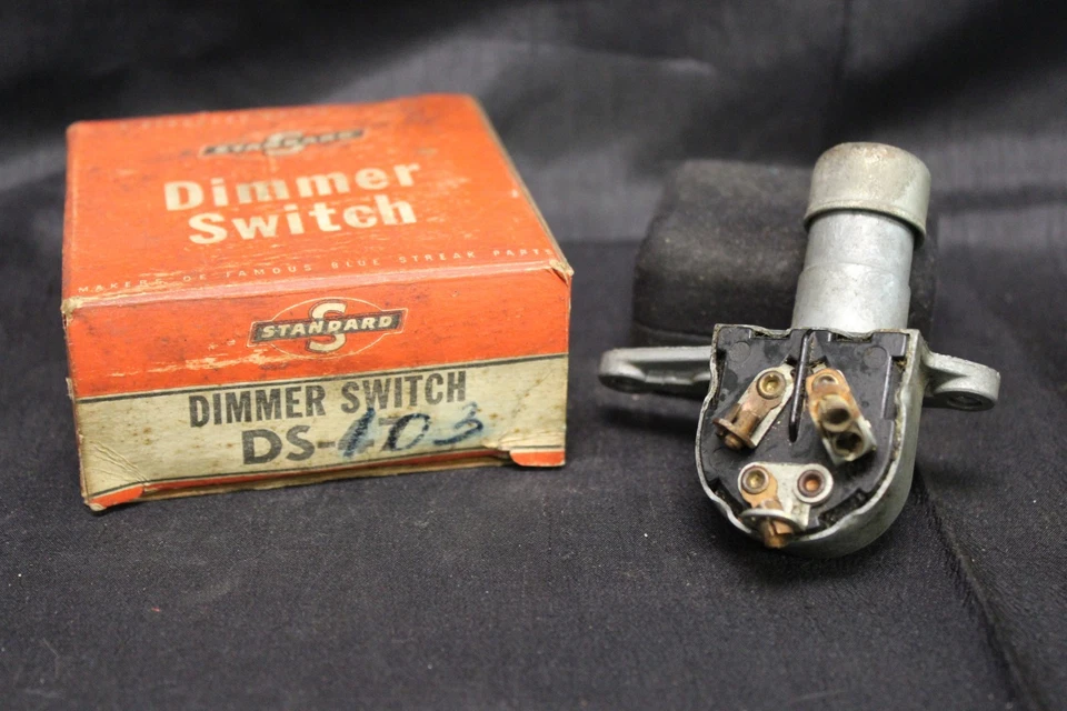 Interruptor atenuador estándar vintage NOS DS-47 1935 - 56 Willys, Nash, Packard, Desoto Foto 1 de 1
