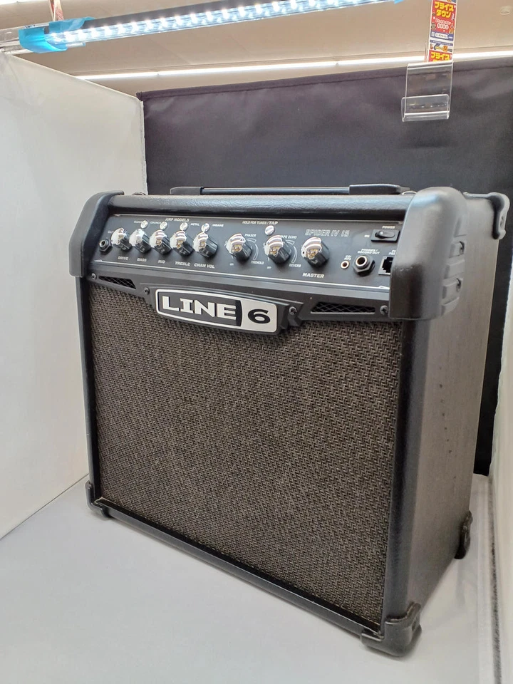 Line 6 Spider IV 15 Watt Guitar Amplifiers - Excellent Condition from Japan Used - Image 1 of 4