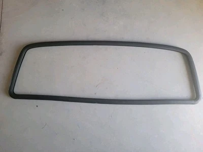Прокладка раздвижного заднего стекла 1992-1997 Ford f150 F250 F350 только для заводского слайдера - Изображение 1 из 3