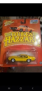 DUKES OF HAZZARD 1972 PLYMOUTH ROAD RUNNER WHITE LIGHTNING - Picture 1 of 1