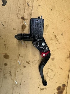 HONDA GROM MSX 125 OG 2013 - 2015 FRONT BRAKE MASTER CYLINDER WITH LEVER - Picture 1 of 8