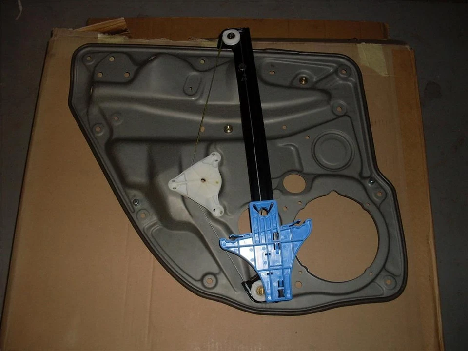 VW Golf MK4 rear right window lifter mechanism 1J4839462F New genuine VW part - Image 1 of 1