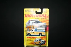 Matchbox 2010 #MB717 Lesney Edition * 2009 Ford E-350 Ambulance - Bild 1 von 20