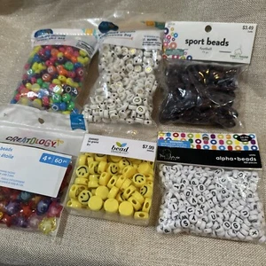 6 Packages Of Beads - Picture 1 of 13