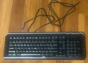 PRE-OWNED HP Multimedia Keyboard Model KB-0630 Black Wired P/N 5188-6077 - Picture 1 of 5
