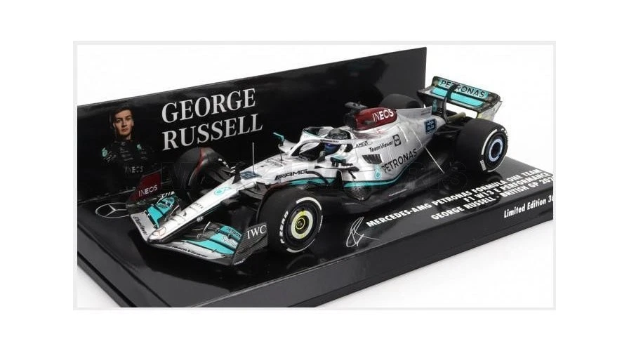 Mercedes AMG Petronas #63 W13 Russell British F1 GP 2022 Minichamps 417221063