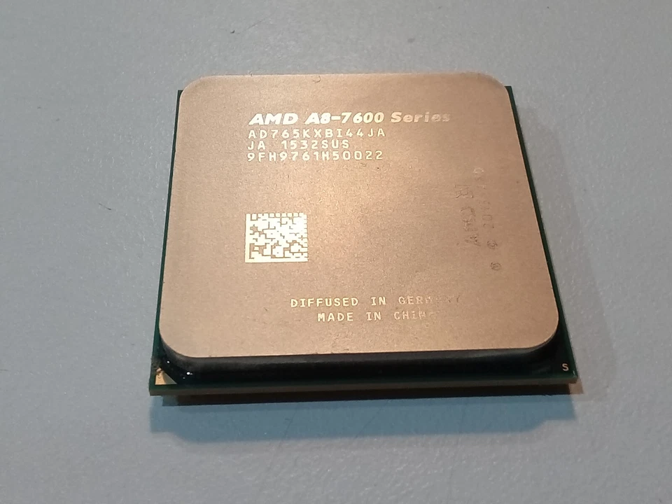AMD A8-7650K 3.3 GHz socket FM2+  CPU - AD765KXBI44JA (2) - Image 1 of 1