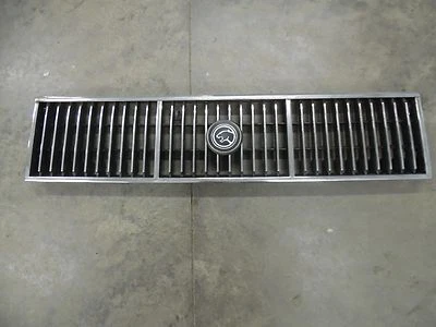 Mercury Lynx 1981-1985 rejilla cromada usada fabricante de equipos originales ¿BONITA Rat Rod? Foto 1 de 4