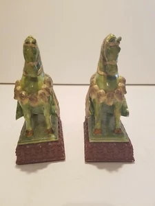 Estatuas de caballos orientales pintadas a mano decorativas vintage encontradas en patrimonio (2) - Imagen 1 de 12