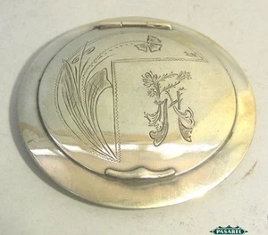 Estuche de polvo redondo de plata Continental 800 fino alrededor de 1900 - Imagen 1 de 1
