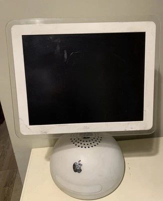Vintage 2002 Apple iMac 15 Inch Desktop Computer - Image 1 of 4