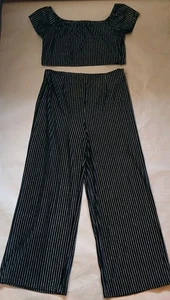 Forever 21 set due pezzi crop top pantaloni gamba larga 1X/2X nero velluto righe oro - Foto 1 di 17