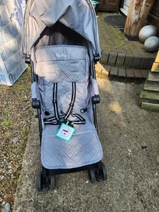Silver Cross Grey Zest Pushchair Foldable Travel Stroller - Picture 1 of 7
