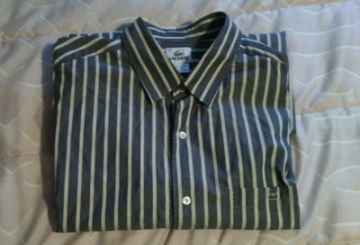 Camisa de vestir Lacoste para hombre talla 44 manga larga gris/blanco a rayas CAMISA DE VESTIR USADA EN EXCELENTE ESTADO! Foto 1 de 4
